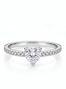 Dainty Heart Ring, Charmed Aroma